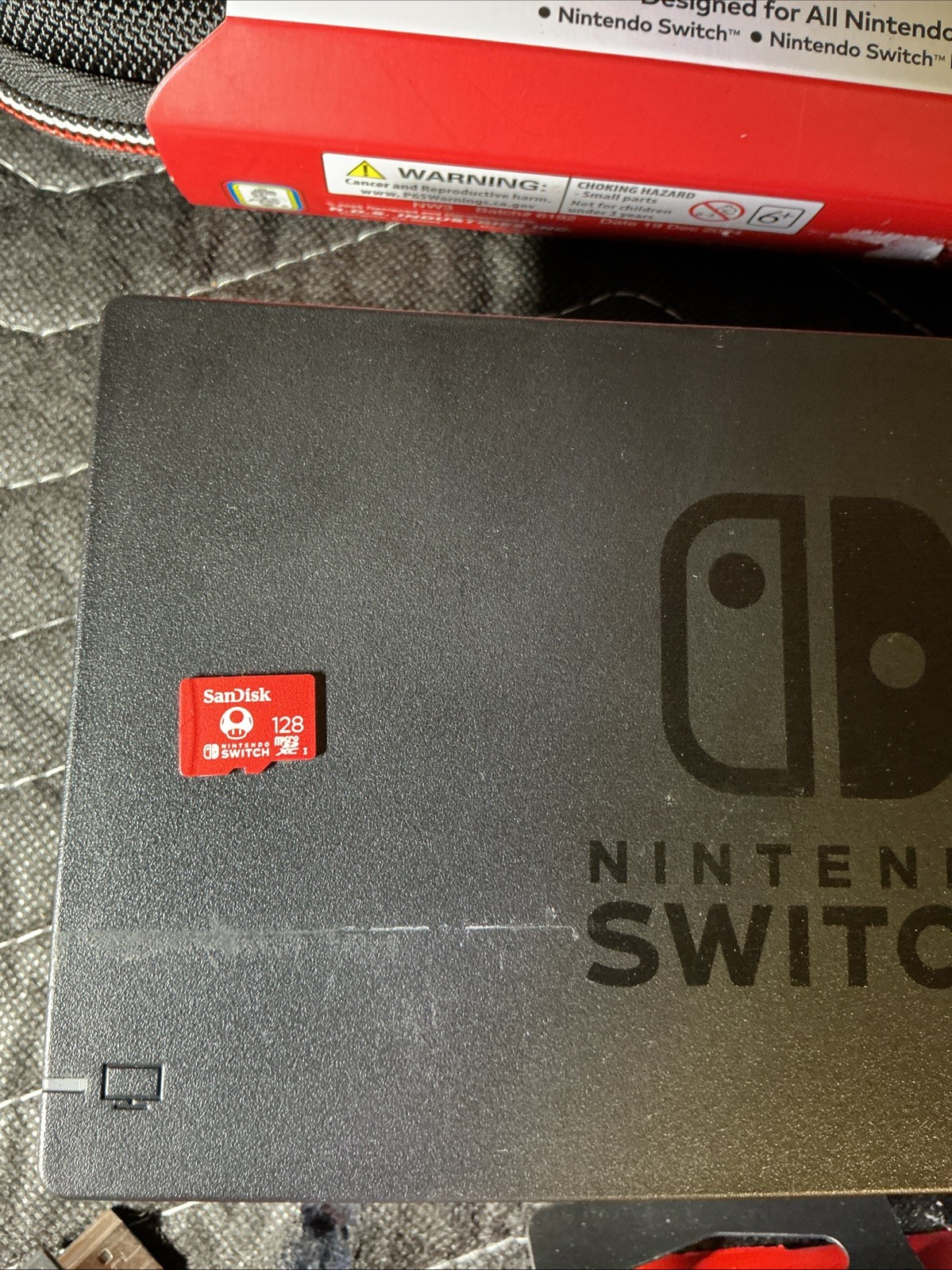 Nintendo Switch Black Console Bundle with 128gb SD Card & Carrying Case Tested