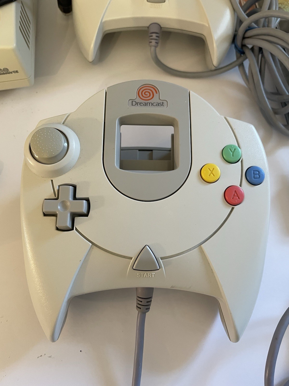 SEGA Dreamcast MEGA BUNDLE-Console, controllers, Fishing Rod, memory cards+games