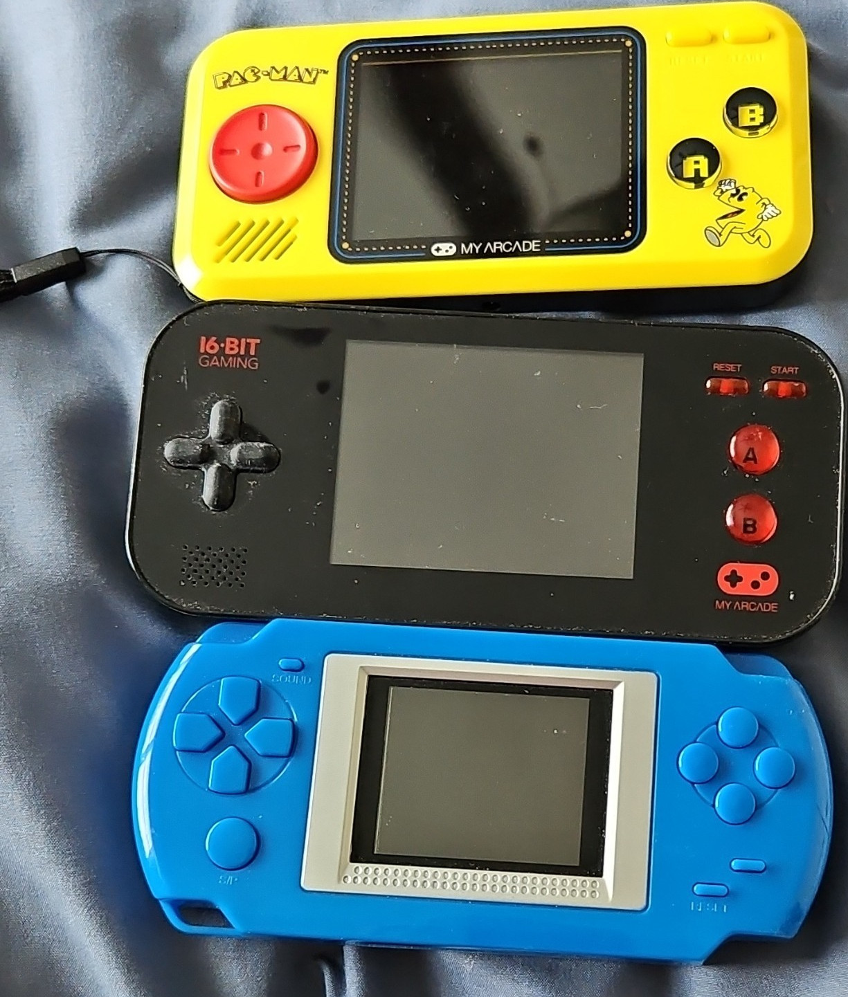 My Arcade dreamGEAR Pac-Man Gamer Max 16-Bit Lot of 3 Handheld Consoles