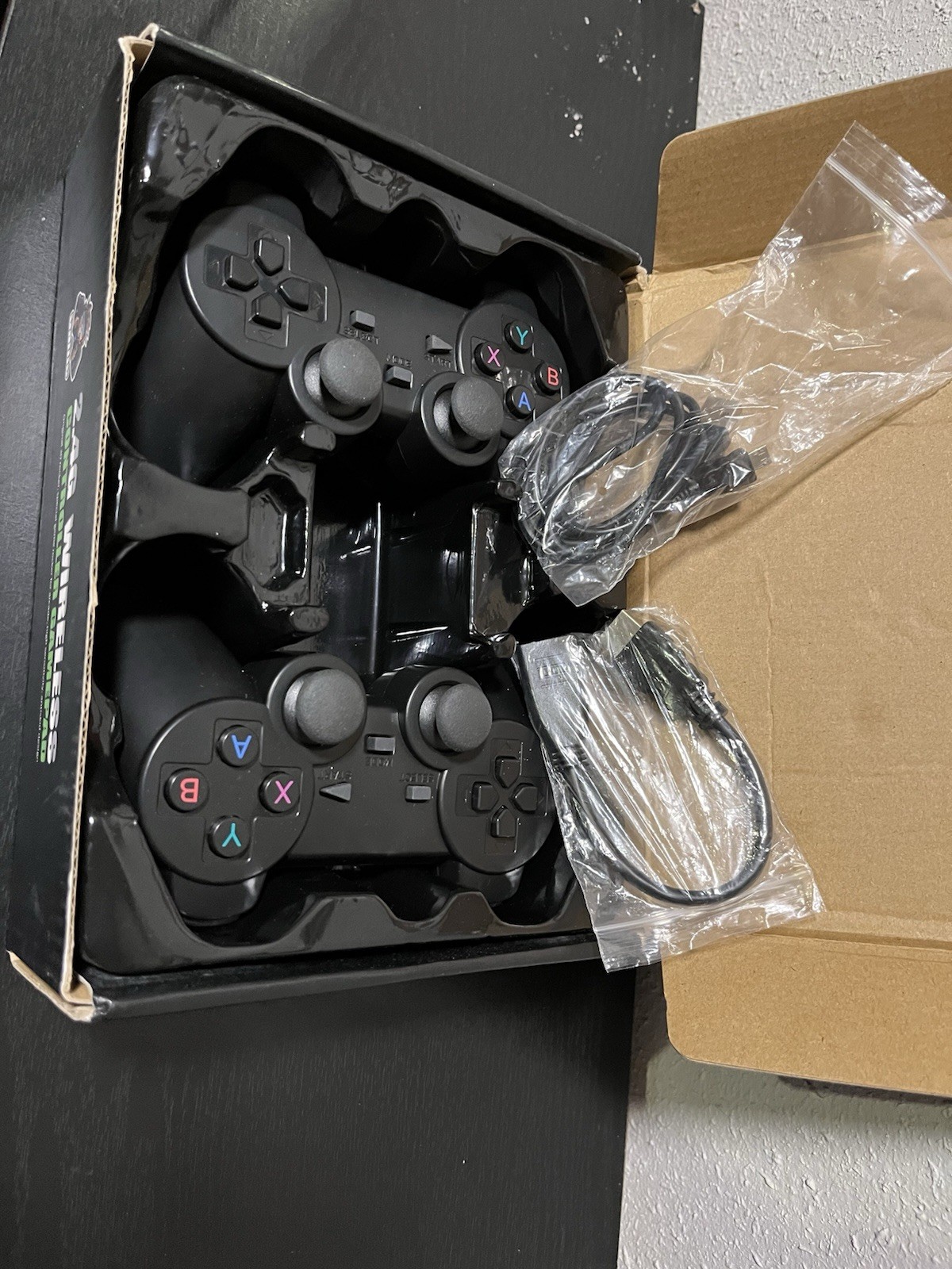 GameStick Lite Microconsole Black HDMI 2.4G Wireless 2 Controllers Classic Games