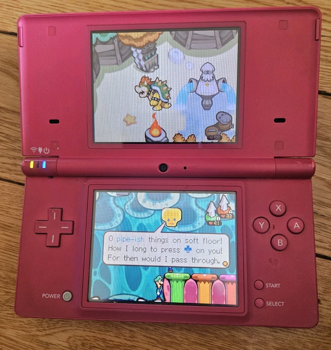Nintendo DSi 256MB Pink Handheld System, Tested, Authentic, Very Good, stylus