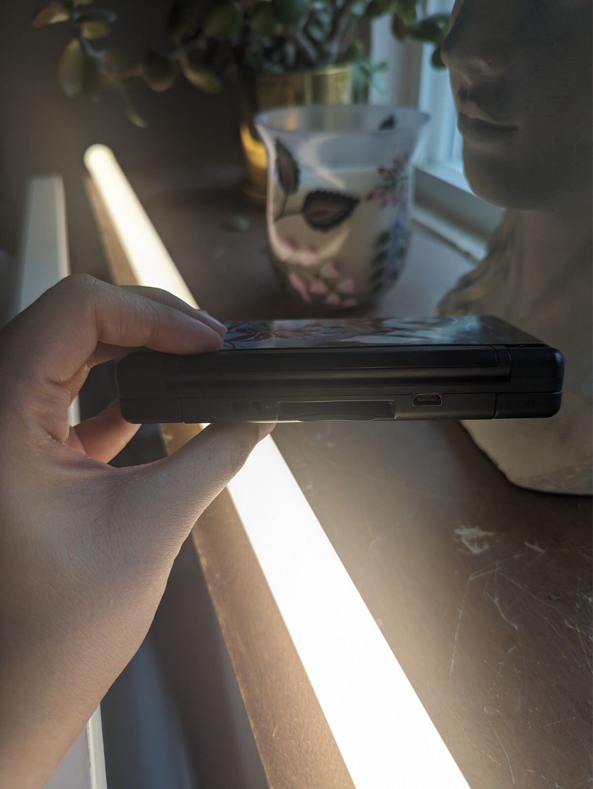 Nintendo DS Lite Handheld System – Onyx Black 🖤🖤🖤🖤🖤 Twilight Edition 🍎