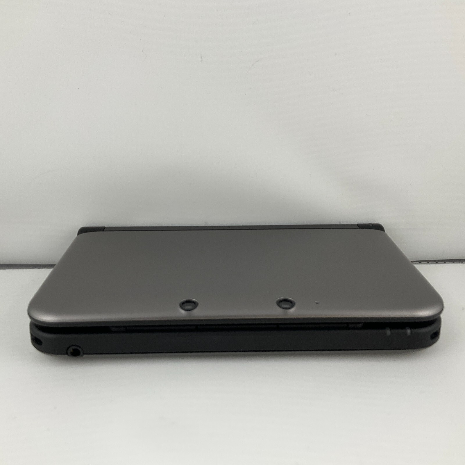 Nintendo 3DS LL XL console Silver with Charger/Stylus/SDcard Japanese version