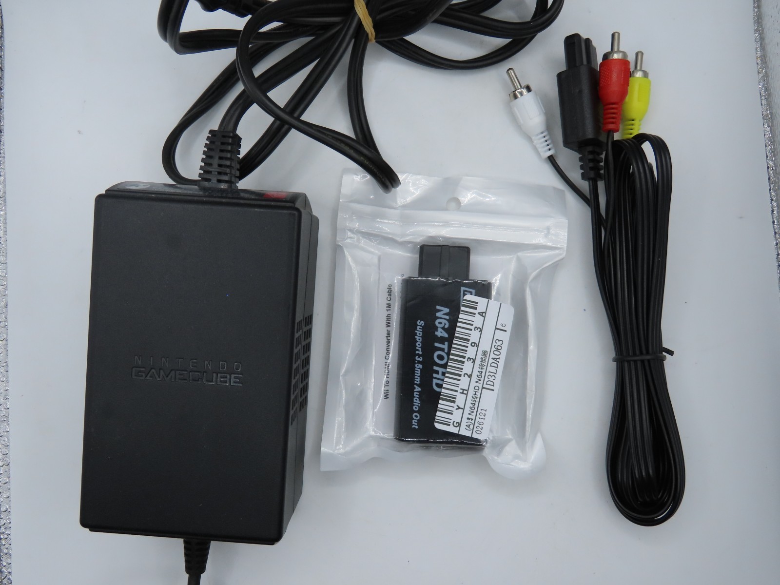 RECAPPED Nintendo GameCube BLUE LED Console Bundle – DOL 001