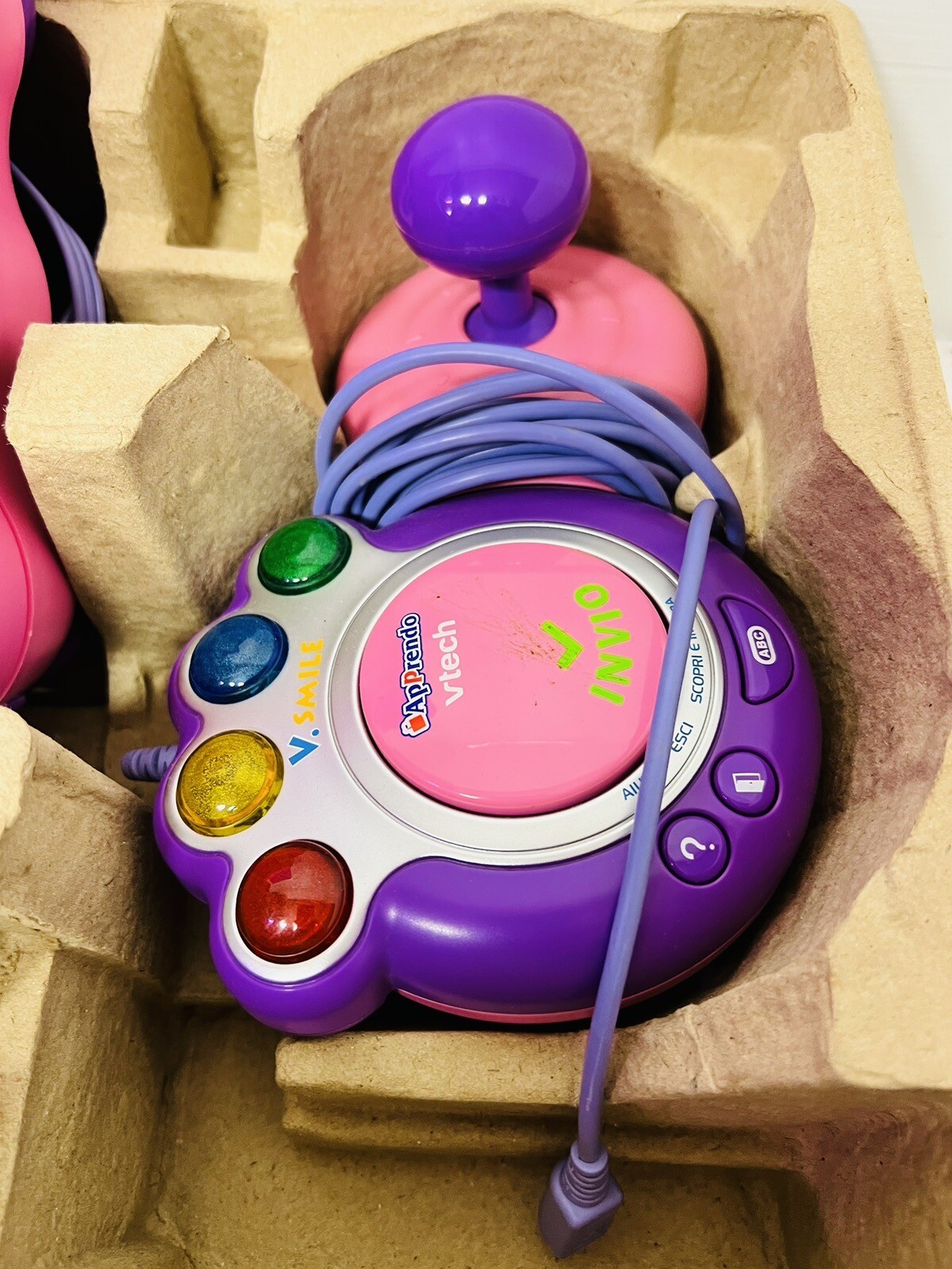 Vrtech V.Smile Apprendo Console With 3 Games Like New, Perfect