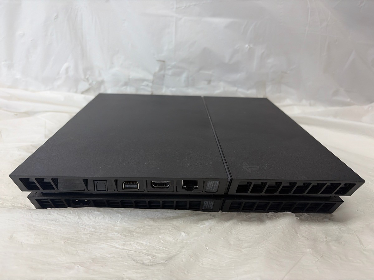 PREOWNED SONY PS4 – SYSTEM – CUH-1215A – 500GB PRE-OWNED (P23017043)