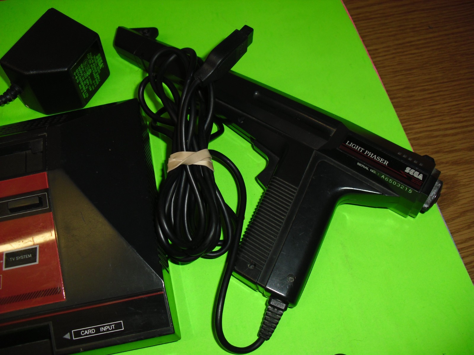 Sega Master System console w/ Control Stick & 2 controllers & Light Gun TESTED!