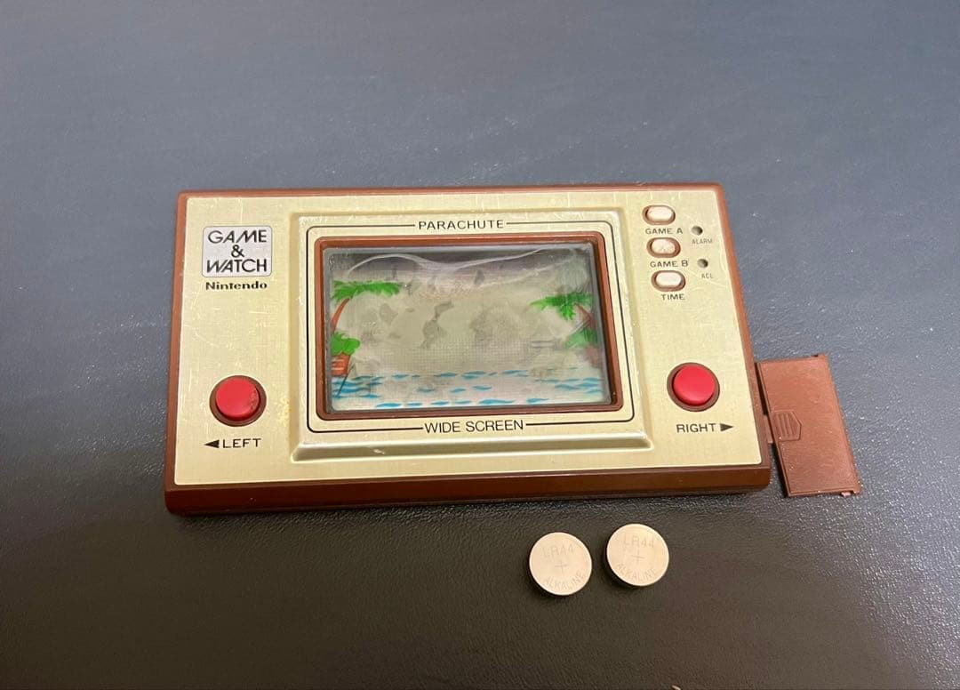 Nintendo Game & Watch Parachute Vintage Game PR-21 1981 Watch Tested Working