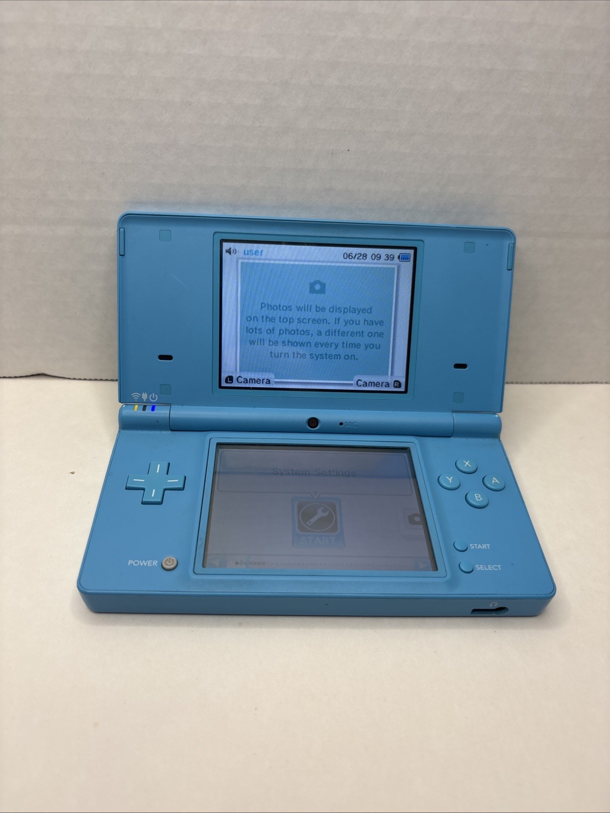 Nintendo DSI Handheld System Aqua Blue! Aftermarket Charger Stylus And Game Lot
