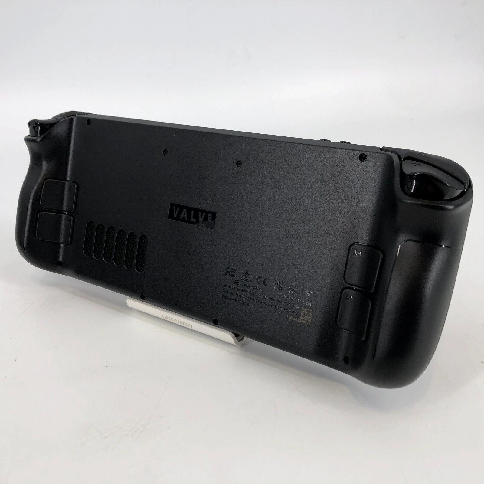 Valve Steam Deck Black 64GB – Excellent Condition w/ Case + Charger