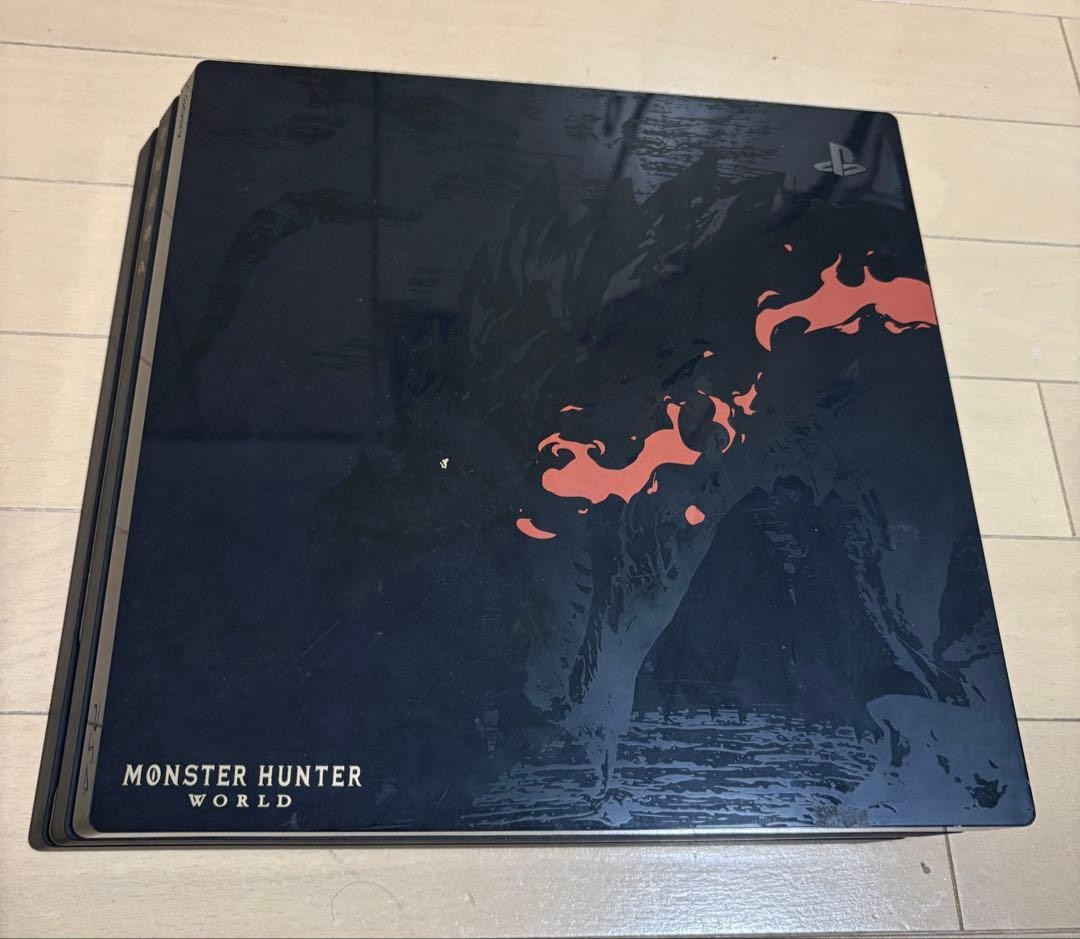 PS4 Pro Monster Hunter World Liolaeus Edition CUHJ-10020 1TB