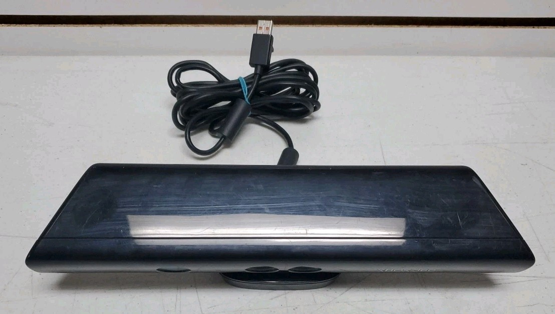 Xbox 360 Kinect Sensor Bar Bundle w/Games – Tested & Works – Lot #6 *READ*
