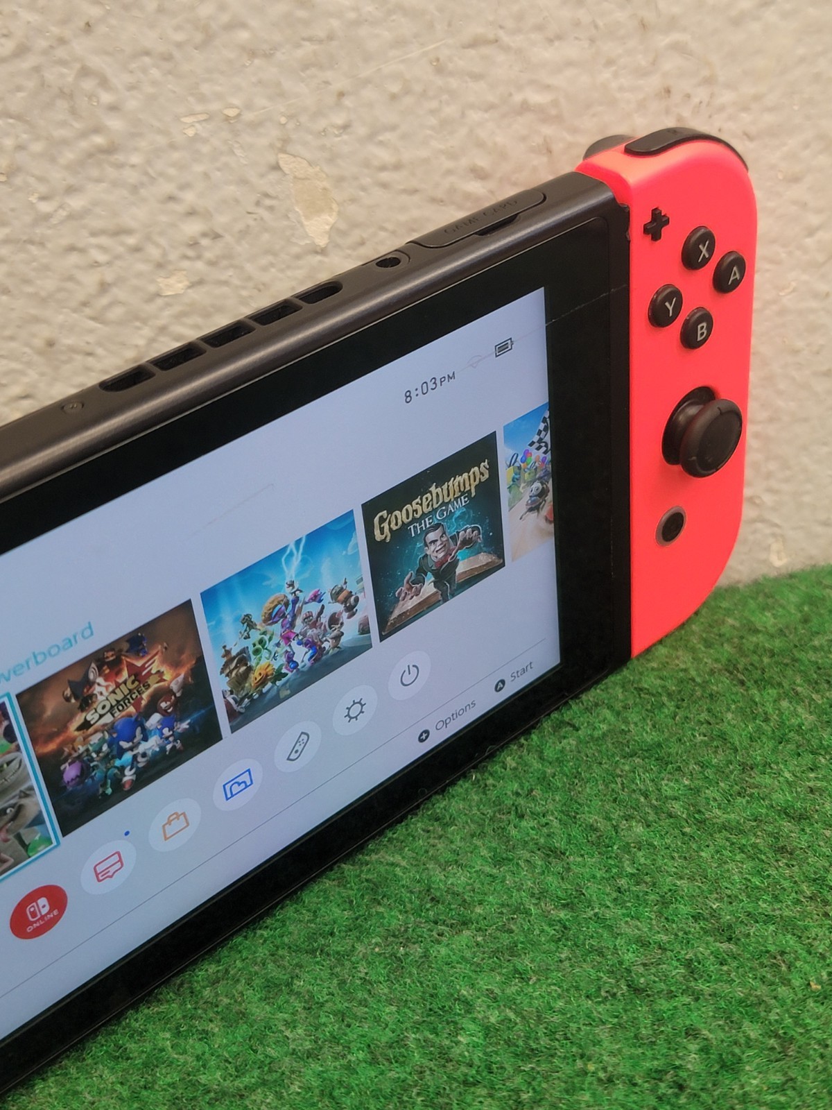 Nintendo Switch Console + Charger & Stand Red HAC-001-01