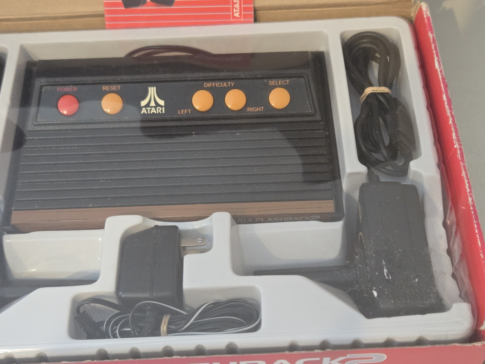 Atari Flashback 2 Console System Complete in Box Tested Working