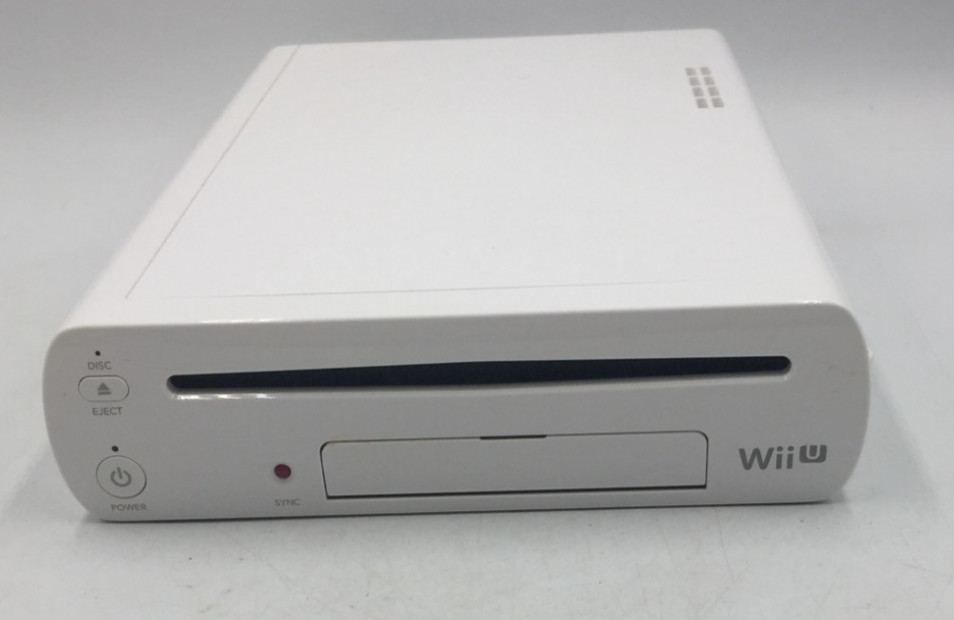 Nintendo Wii U 8gb Console Basic Set 3 Controllers 4 Nun Chucks Ultra Sensor Bar