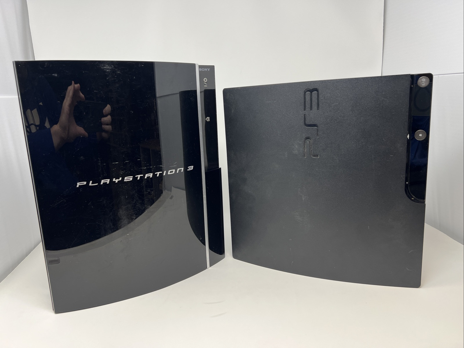 Sony Playstation 3 PS3 Slim CECH-2001A And PS3 Fat CECHH01 Console For Parts