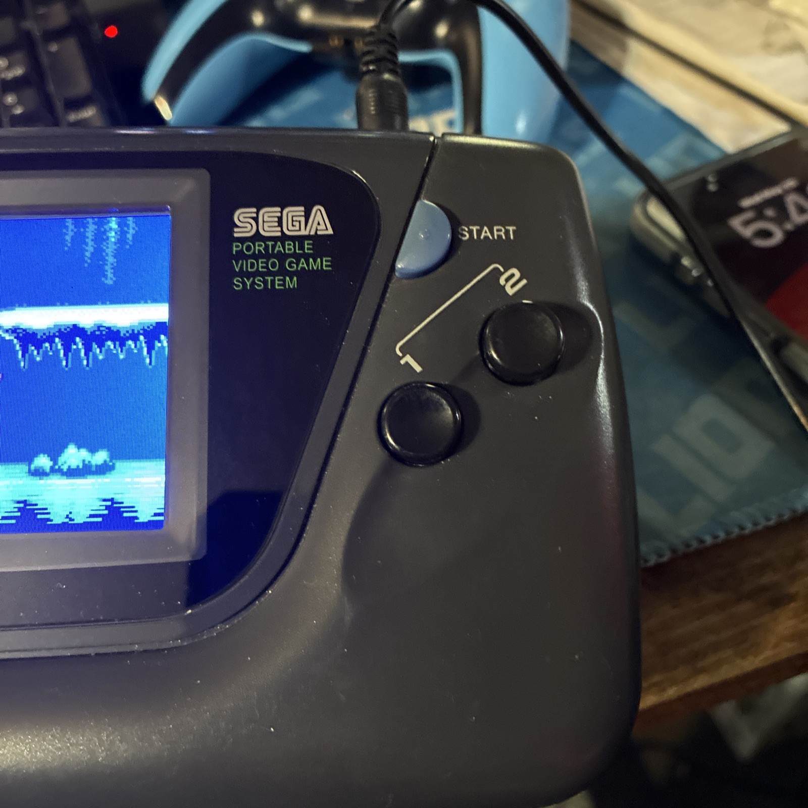 SEGA Game Gear Handheld IPS Screen & Blue LED with Everdrive & Games