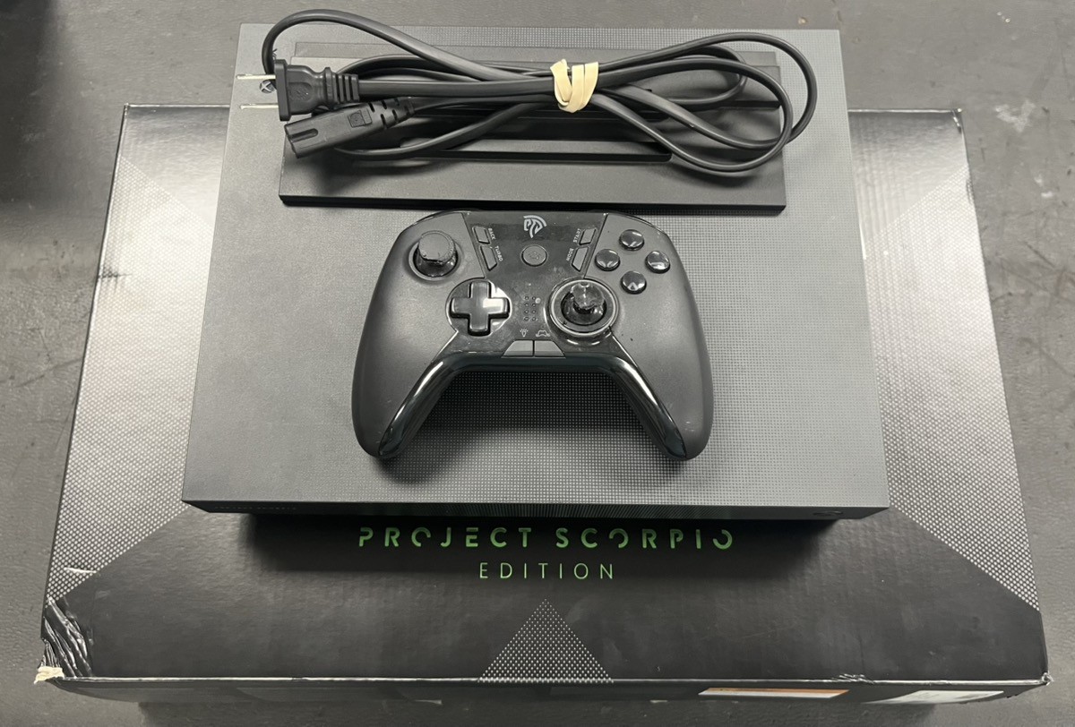 Microsoft Xbox One X Project Scorpio Edition 1TB (PD4057628)
