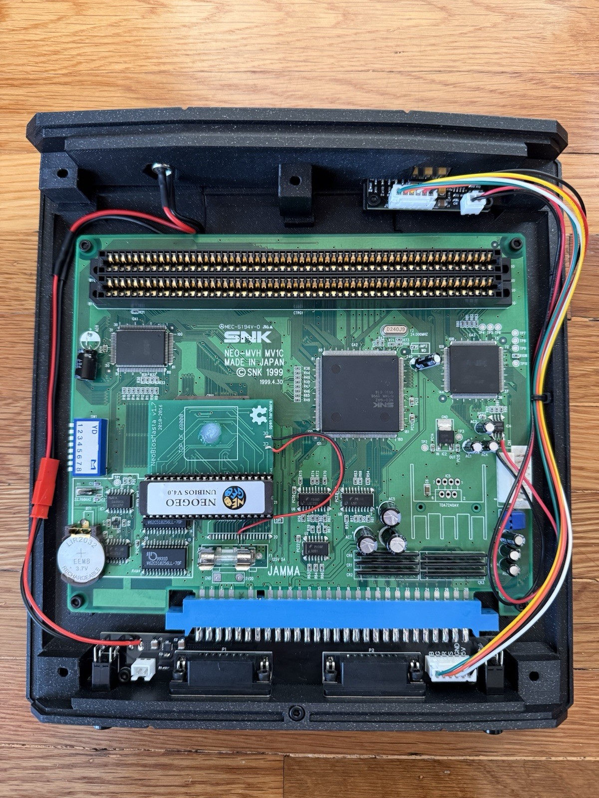 Neo Geo MVS Consolized 1-slot MV1-C System with seated UNIBIOS 4.0