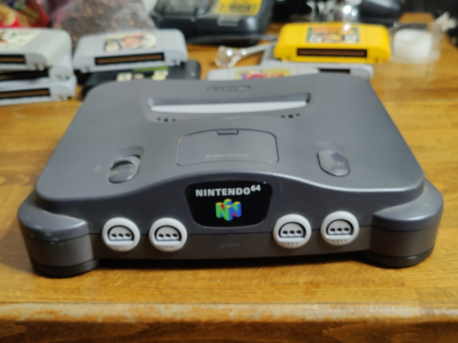 Nintendo 64 Console with Controller Super Pad.