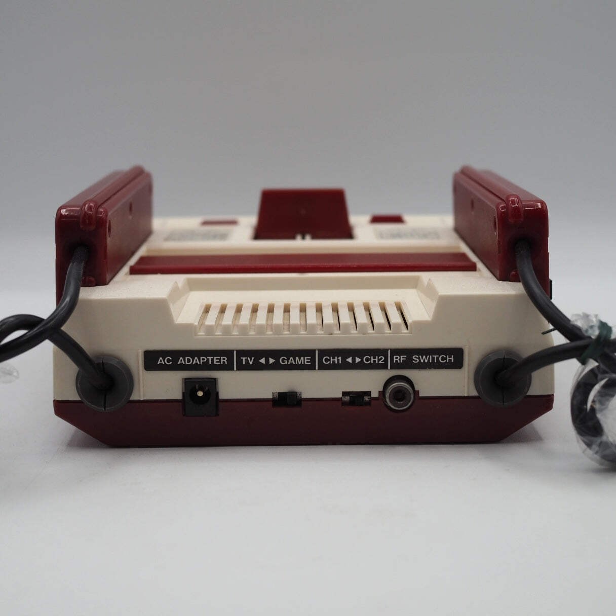 Nintendo Famicom Console System SQUARE BUTTONS Black cartridge slot Boxed Tested