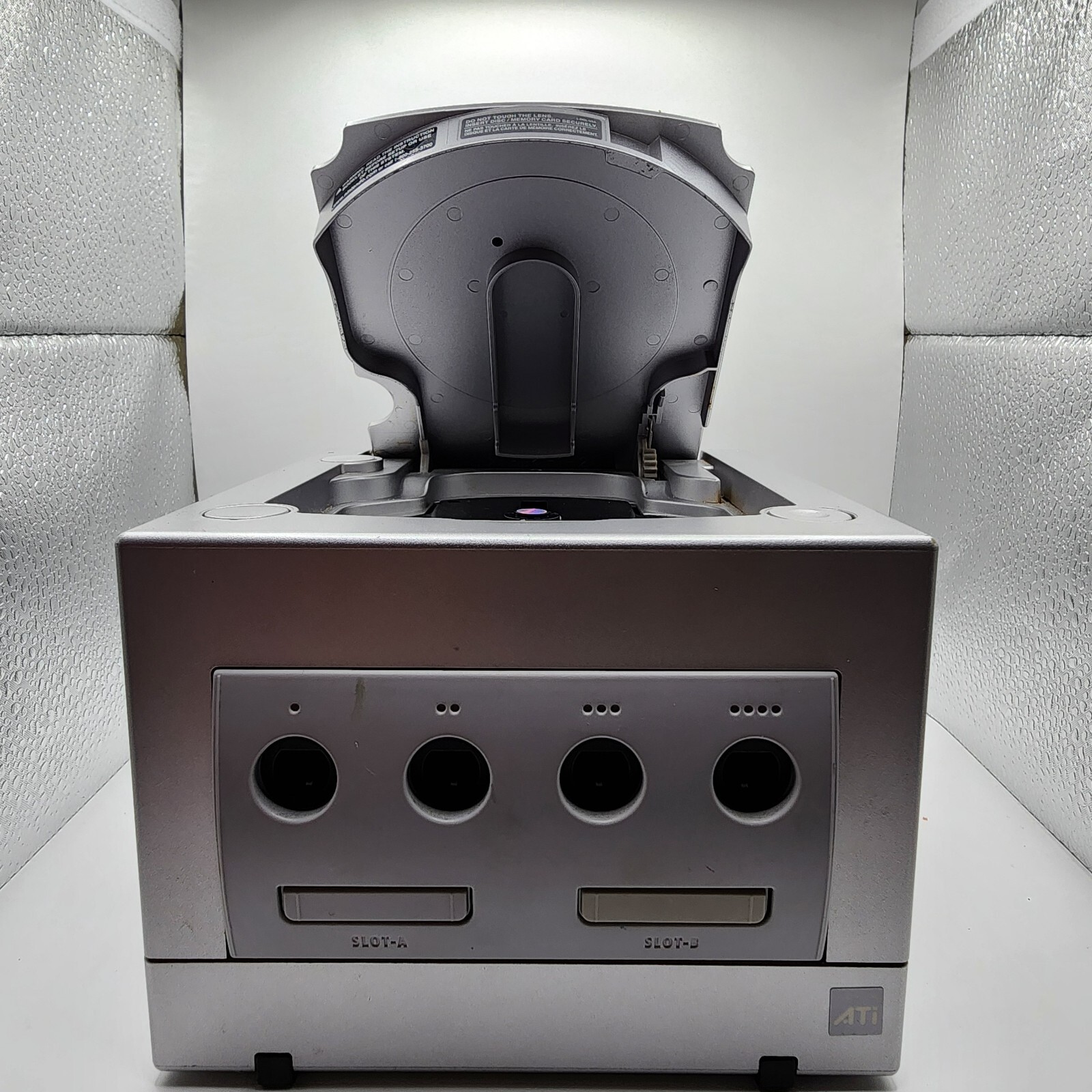 Nintendo GameCube Platinum Console – Silver With 2 Controllers No Video Cable