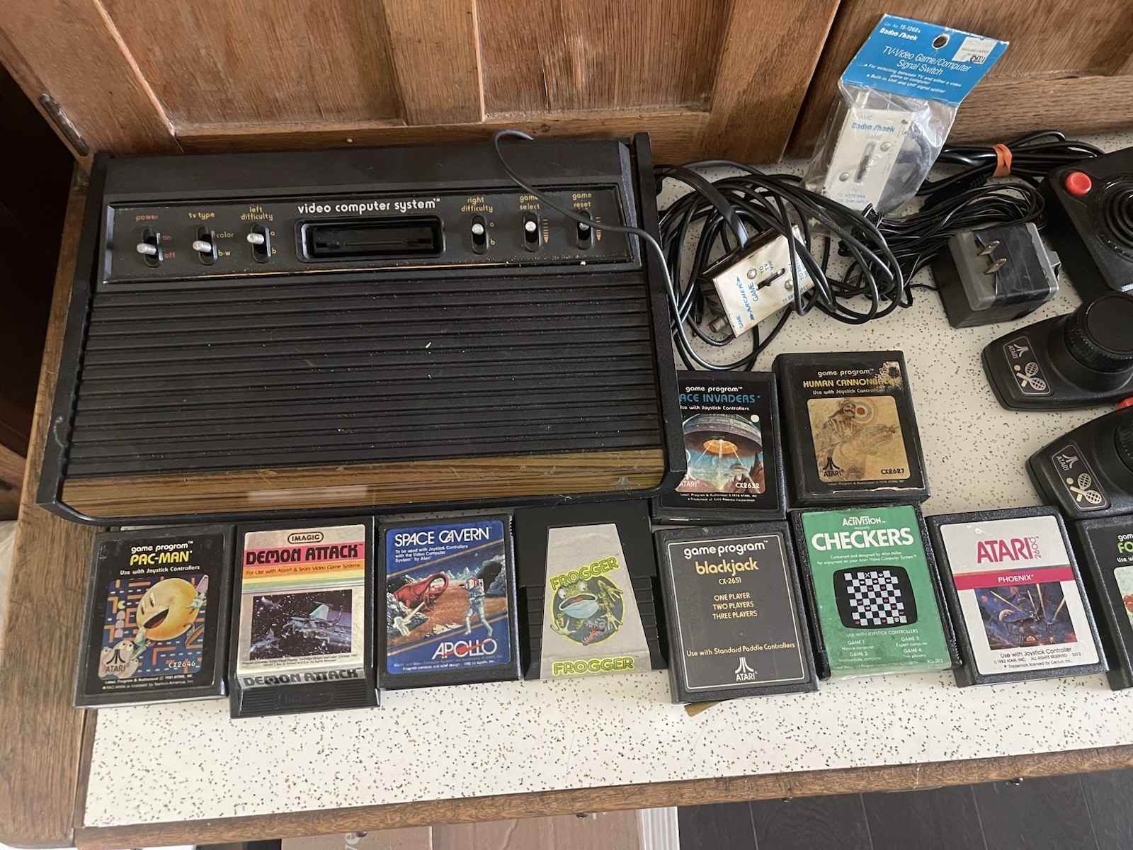 ATARI CX2600 6 SWITCH LIGHT SIXER WOODY Console, Games, Joysticks, Paddles, more