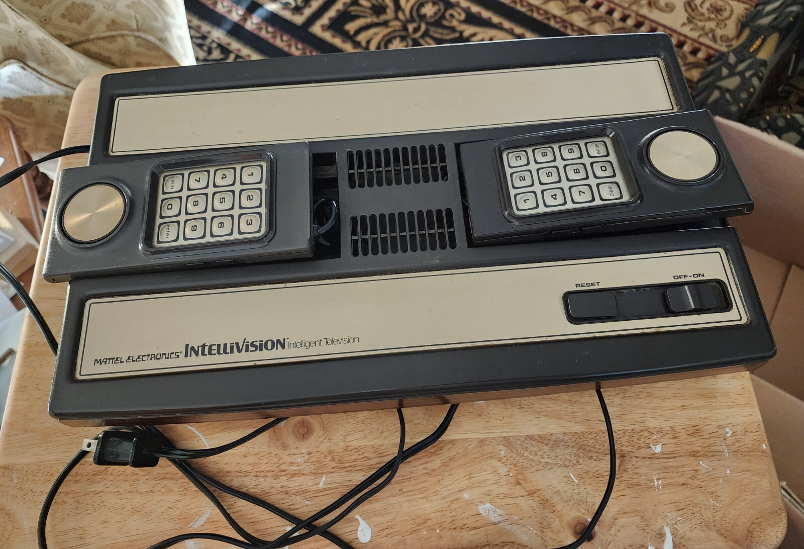 Intellivision Console Model 2609 UNTESTED, Good Physical Shape With 15 Games