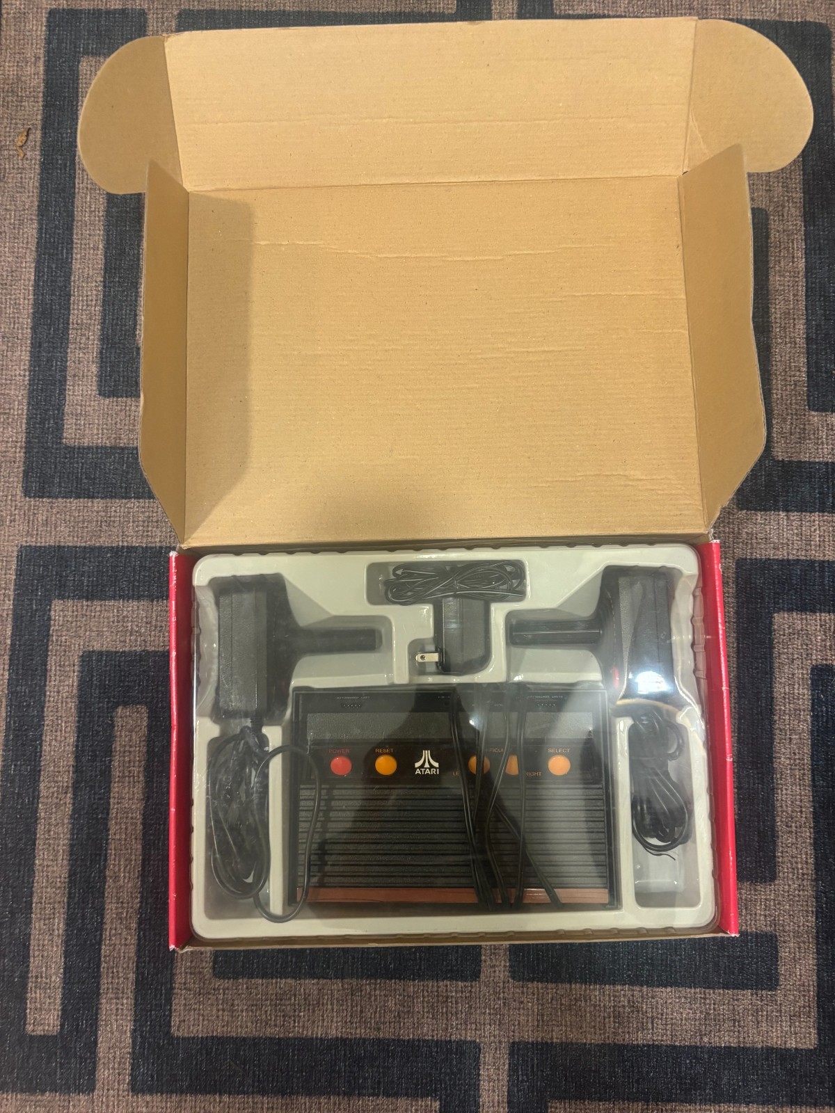 Atari Flashback 2 Launch Edition Black Plug&Play TV Game (PAL)