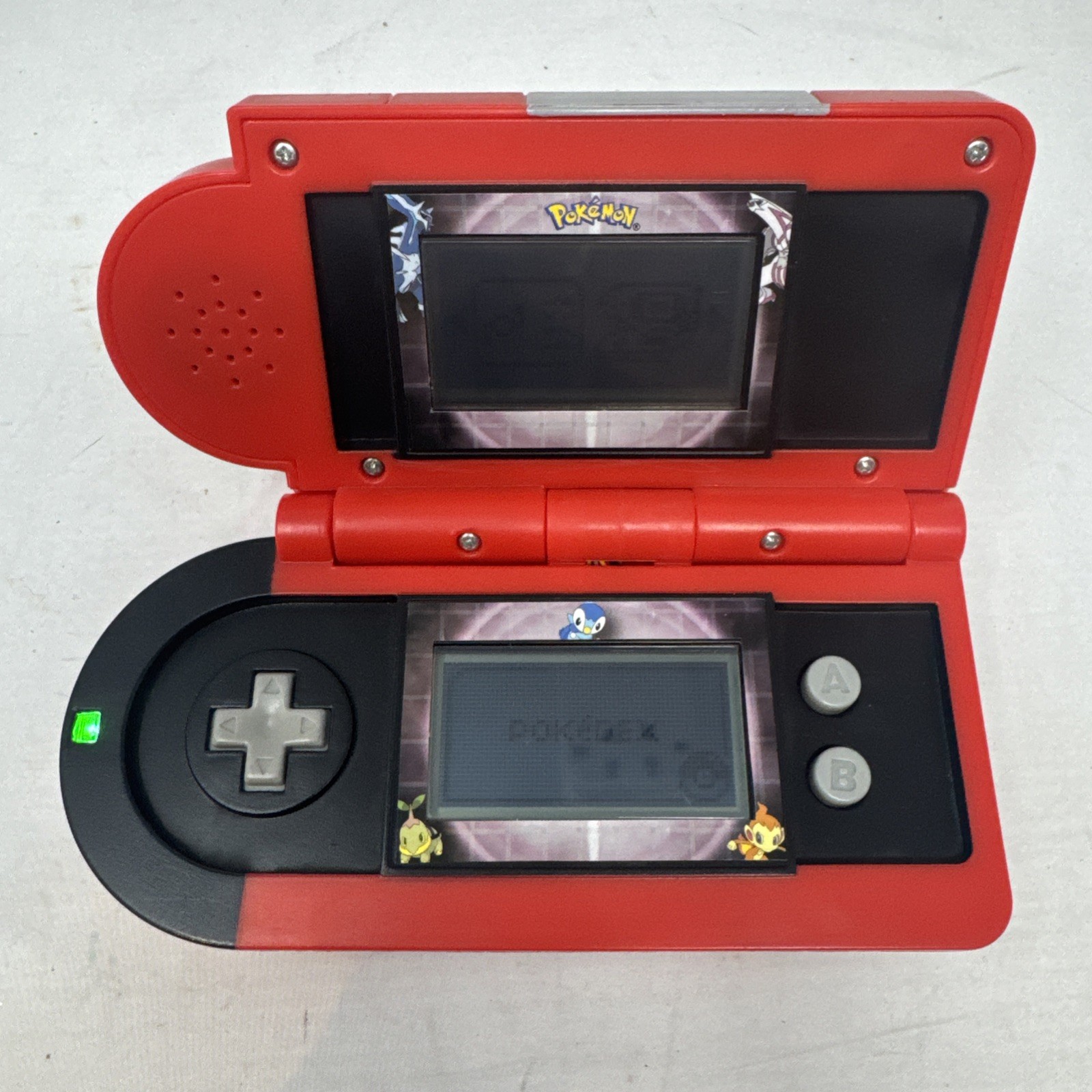 VTG Nintendo 2007 Pokemon Jakks Pacific Pokedex Handheld Game Works no sound