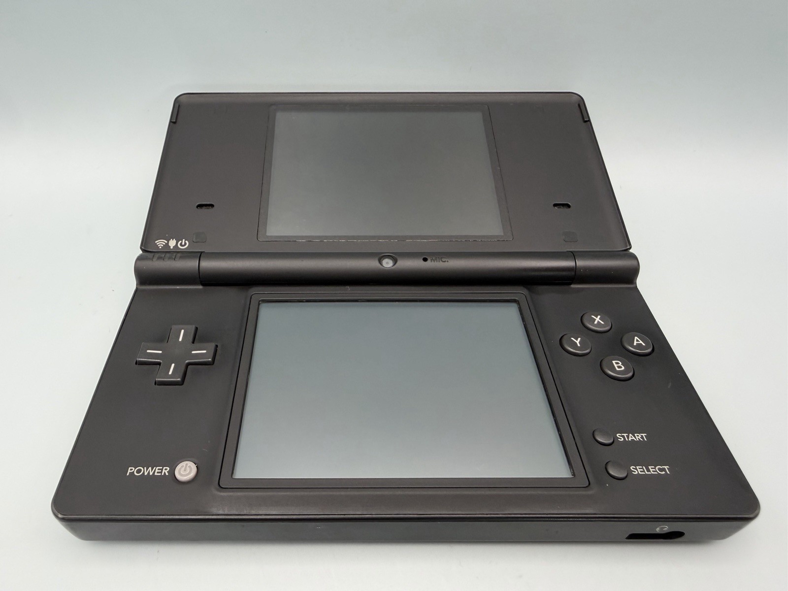 Matte Black Nintendo DSi Handheld Console – tested, clean, with new charger