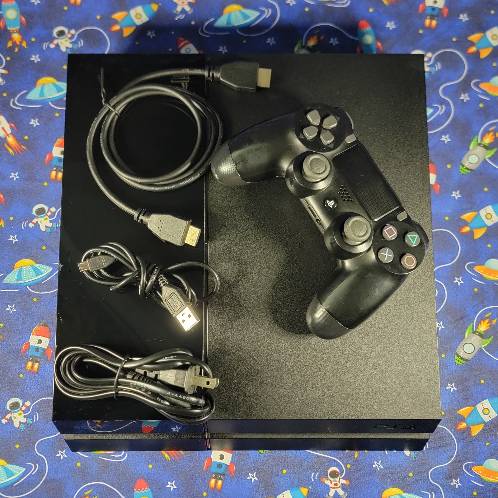 Sony Playstation 4 500GB Black Console PS4 W/ Controller & Cords Tested Working!