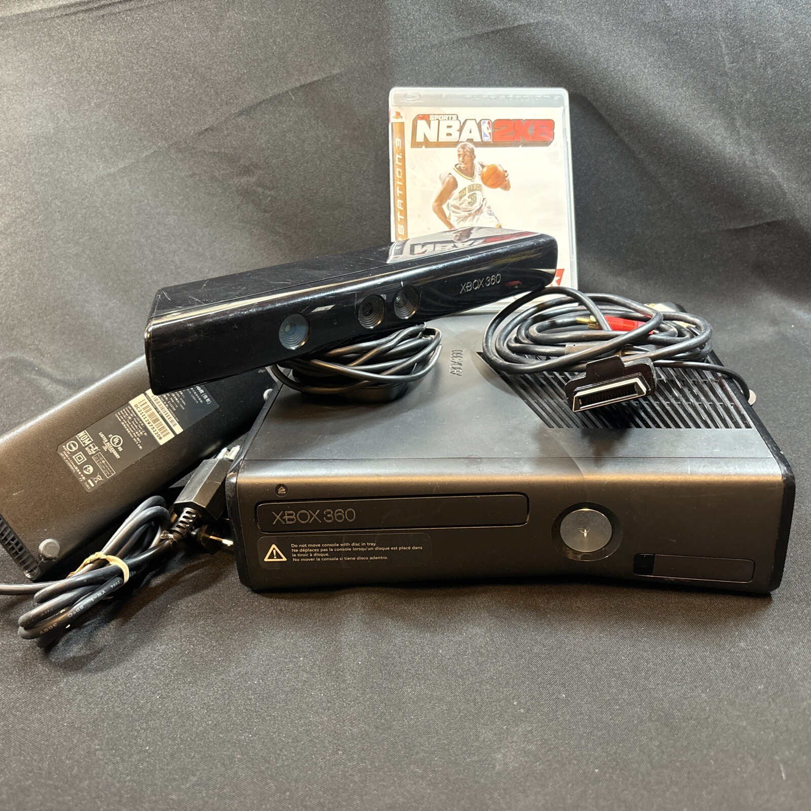 Xbox 360 S 2010 250GB Console With Kinect Bundle And NBA 2K8 Game!