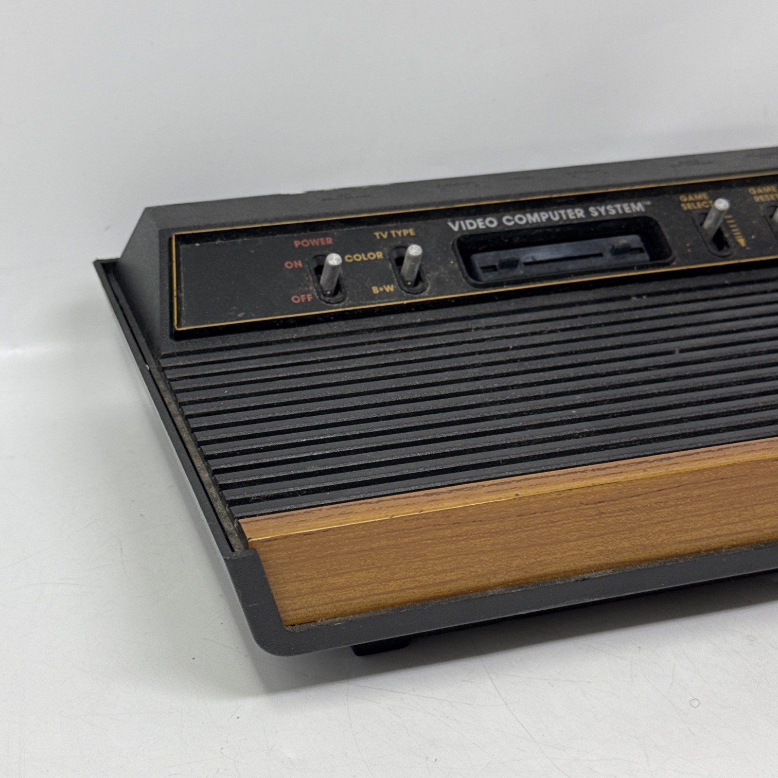 Untested Looks Nice Atari 2600 Console CX-2600A – Woody Wood Grain