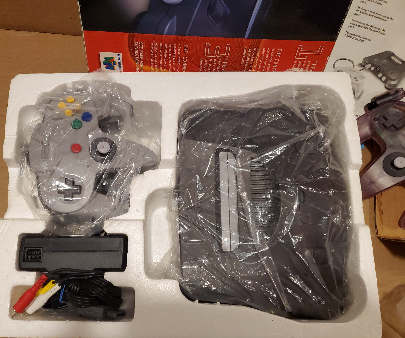 Nintendo 64 Console Atomic Purple Controller Bundle in Box, Works