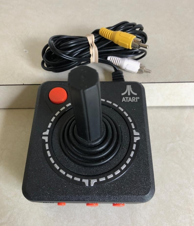 Atari 10-in-1 TV Games Plug and Play – 2002 Jakks Pacific