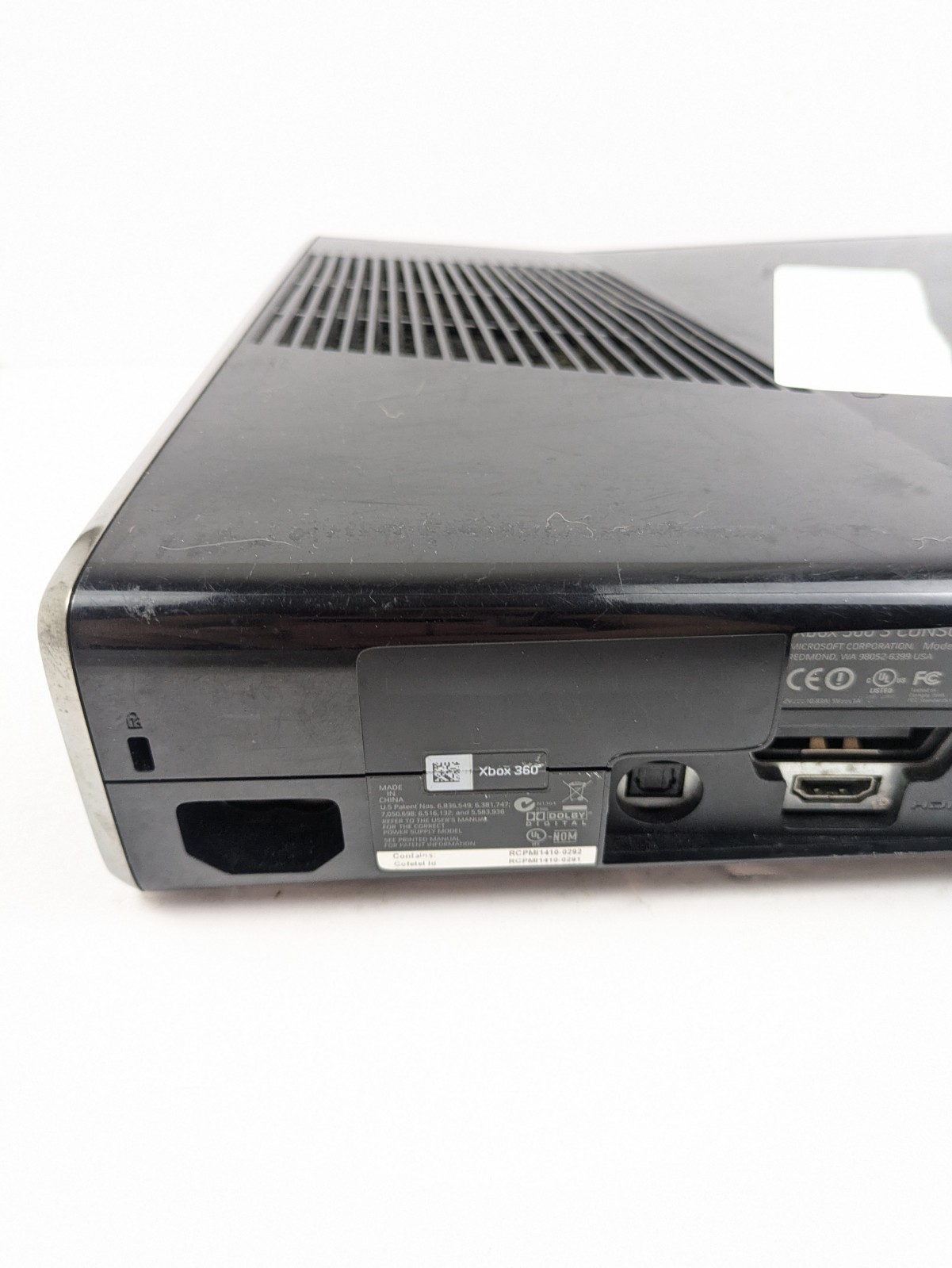Microsoft Xbox 360 Slim No Hard Drive Glossy Black Model 1439 3