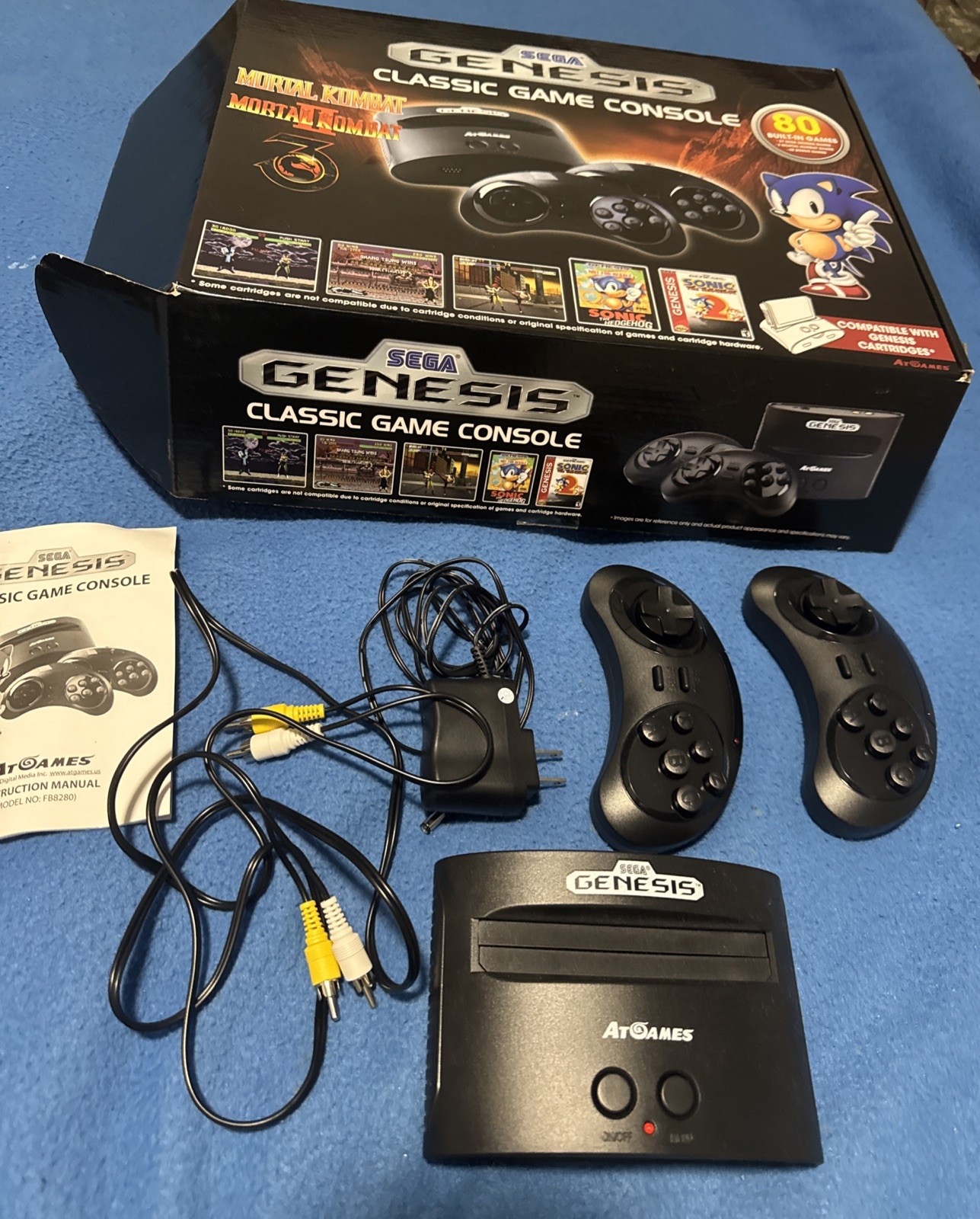 Sega Genesis Classic Game Console w/ 2 Wireless Controllers Untested