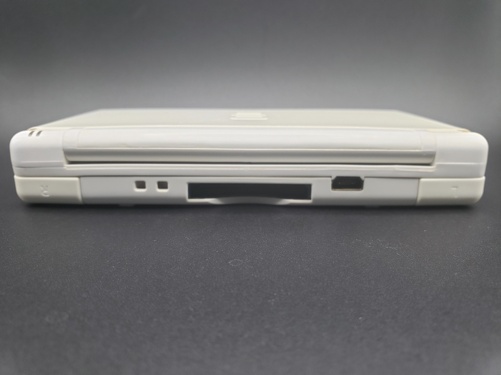 Nintendo DS Lite Polar White OEM Restoration (Good Condition) w/ Charger