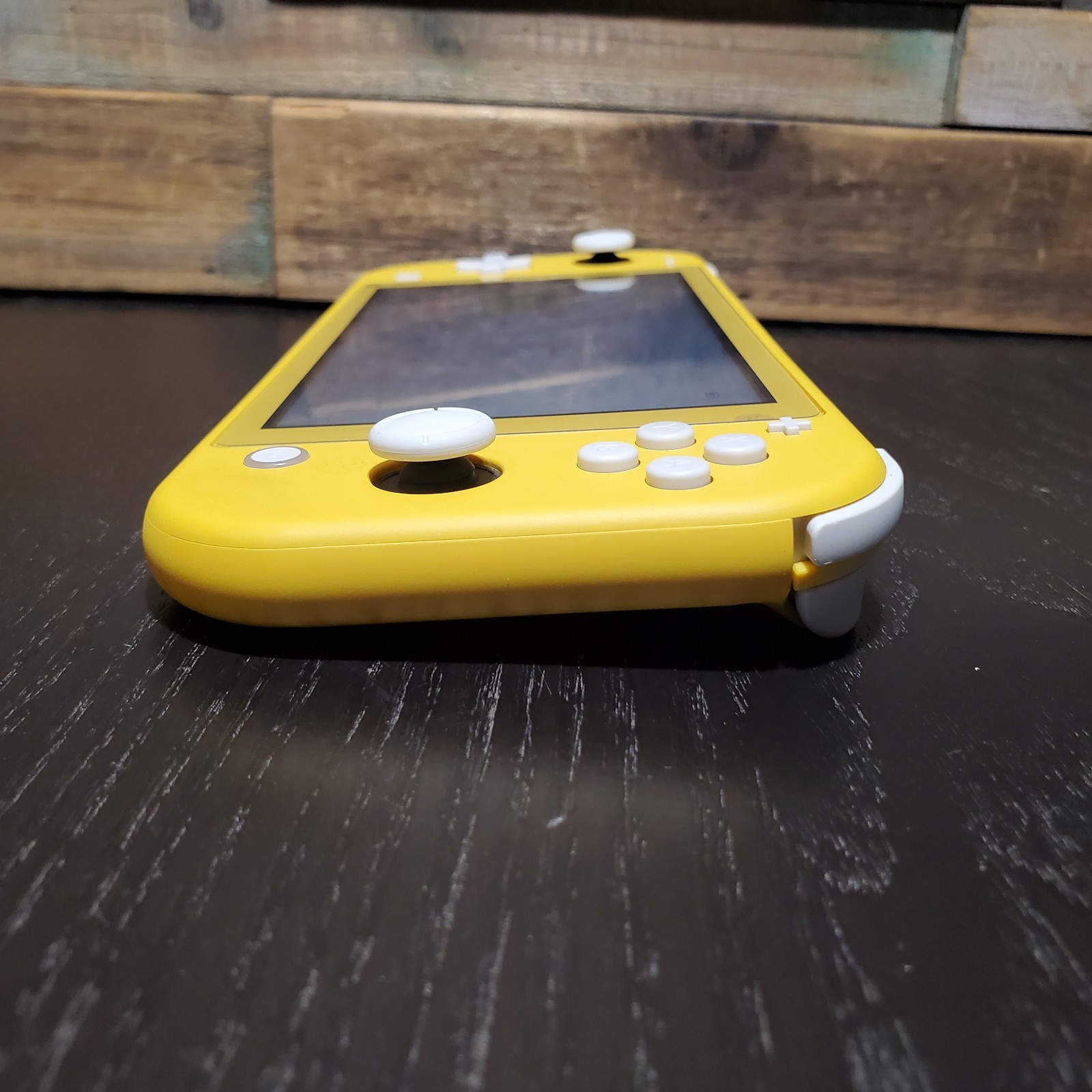 Nintendo Switch Lite 32GB YELLOW Bundle with Mario Golf Super Rush & Accessories