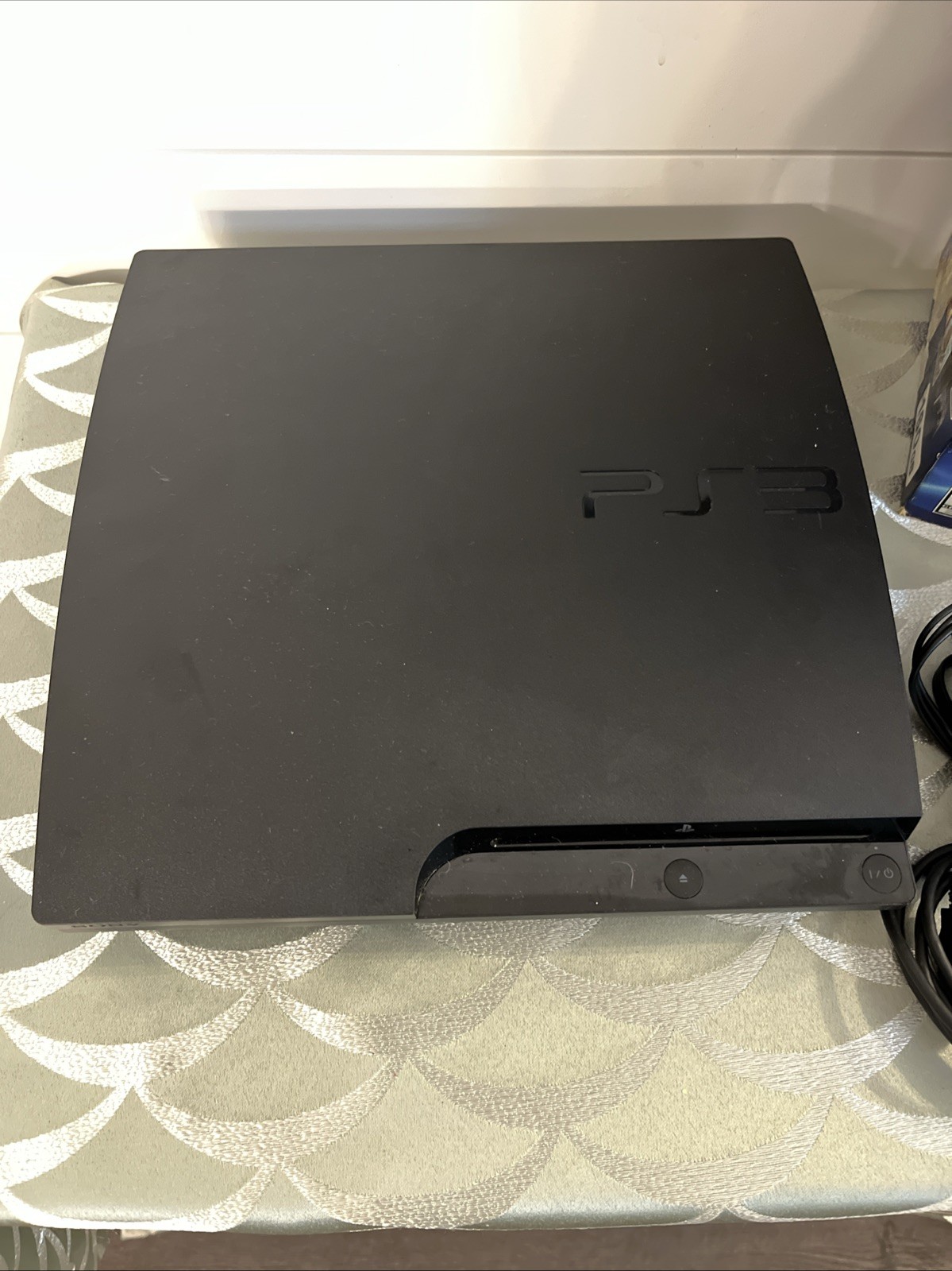 Sony PlayStation 3 And Controller PS3 160GB Original Box “No Games”