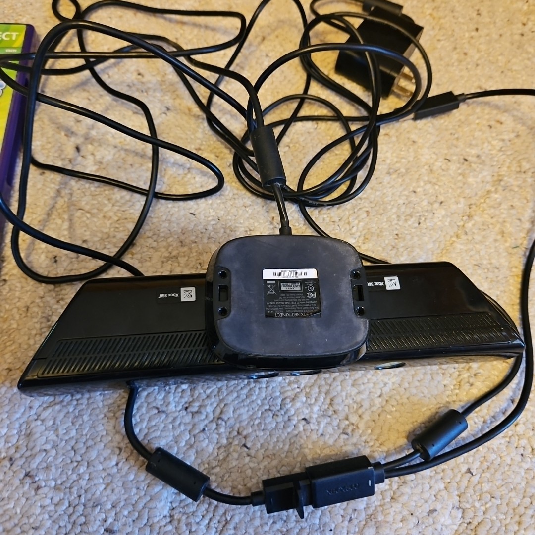 Xbox 360 Kinect Sensor + 9 Games Bundle Lot Tested Ready to Play