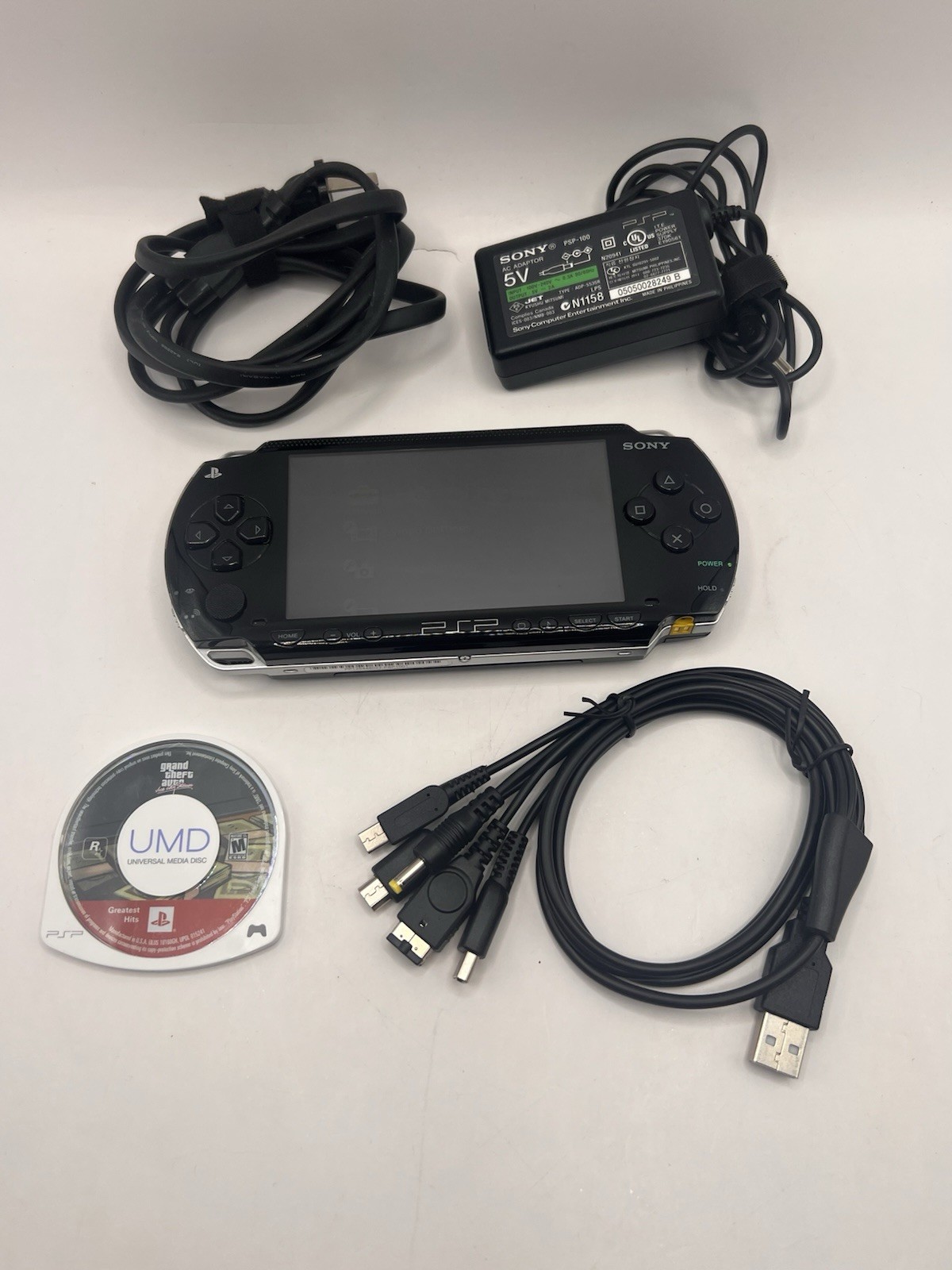 Sony PSP-1001 Black Console + Grand Theft Auto Vice City Memory Card TEST PICS