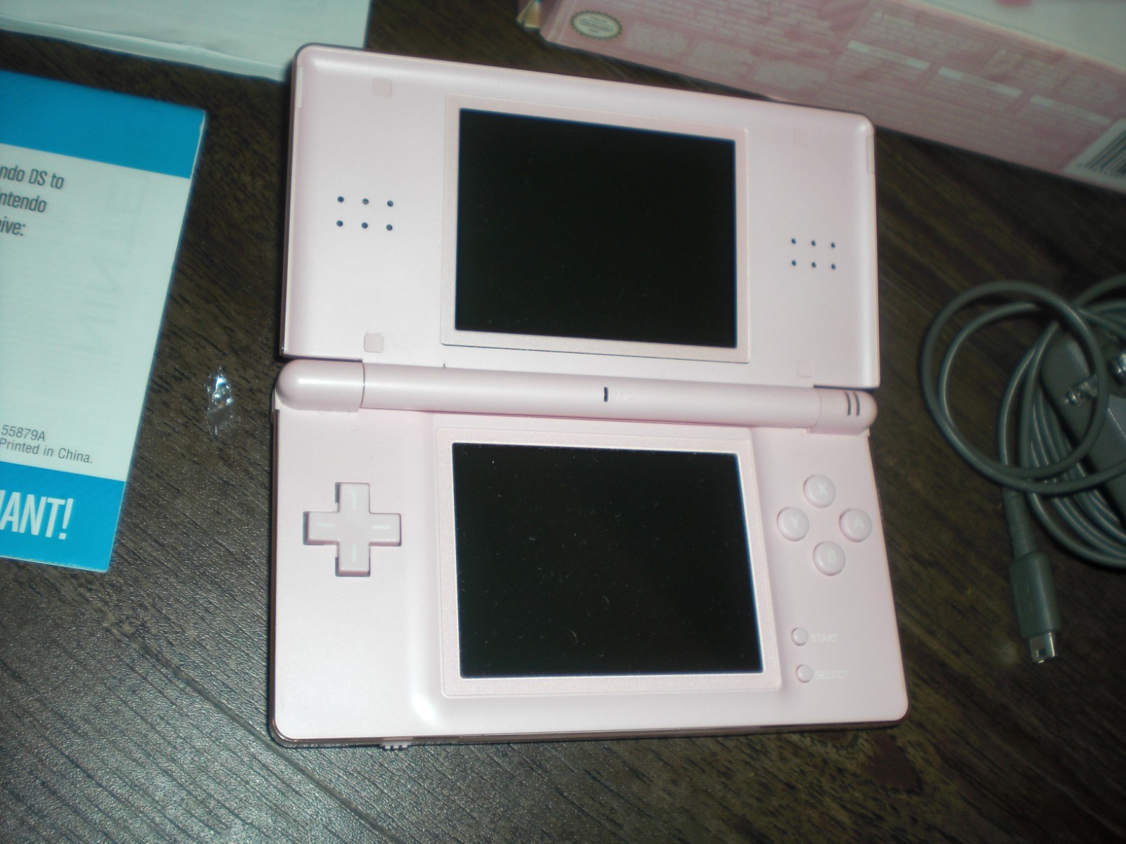 Nintendo DS Lite Coral Pink Console System COMPLETE CIB Box MATCHING SERIAL TEST