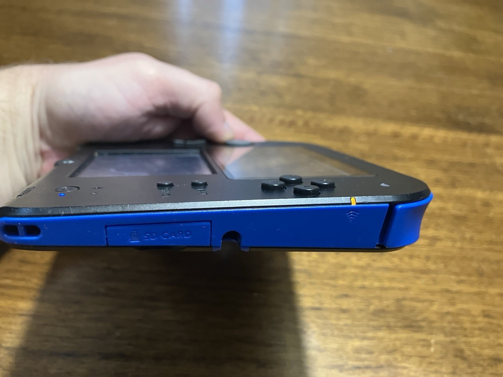 Nintendo 2DS Handheld Console – Black/Blue – Tested **NoCharger No Stylus Or Mem