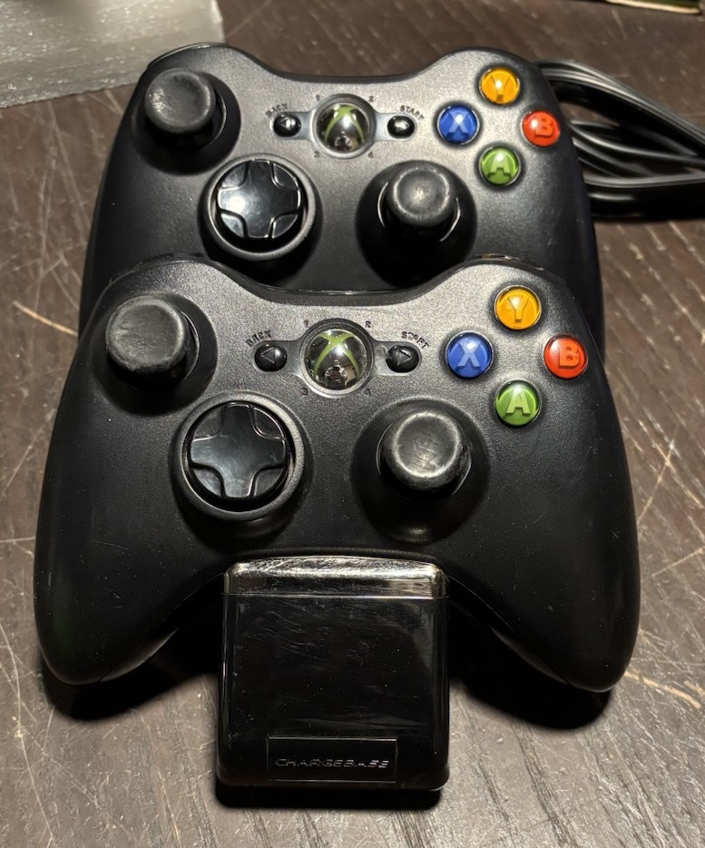 Microsoft Xbox 360 Slim Console Bundle With 4 Great Games, 2 Controllers & Dock