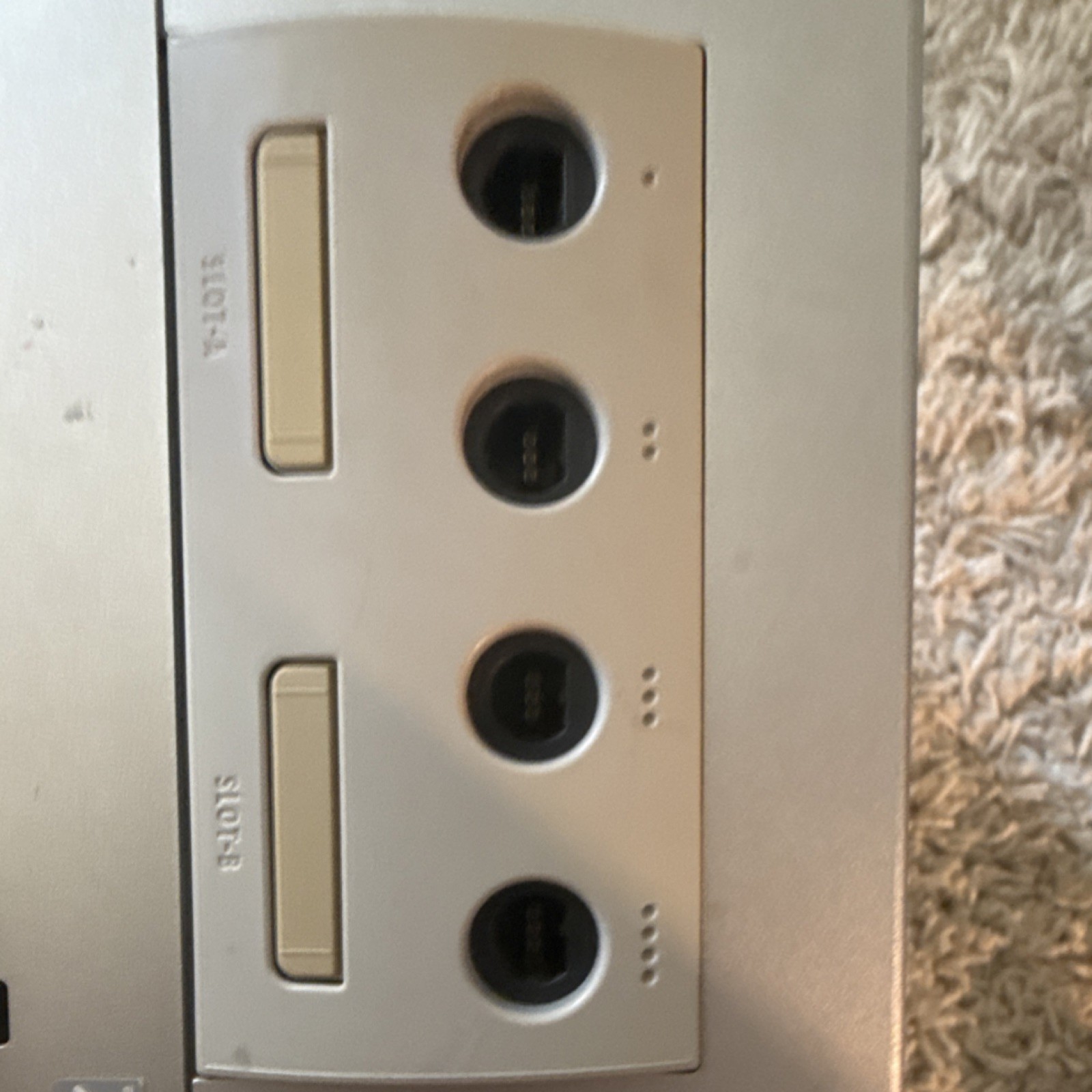 Nintendo GameCube DOL-101 USA Silver Console w/ RCA & Power Cables Handle