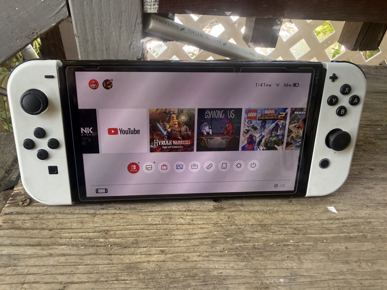 NINTENDO SWITCH OLED *AS IS* (P08034703)
