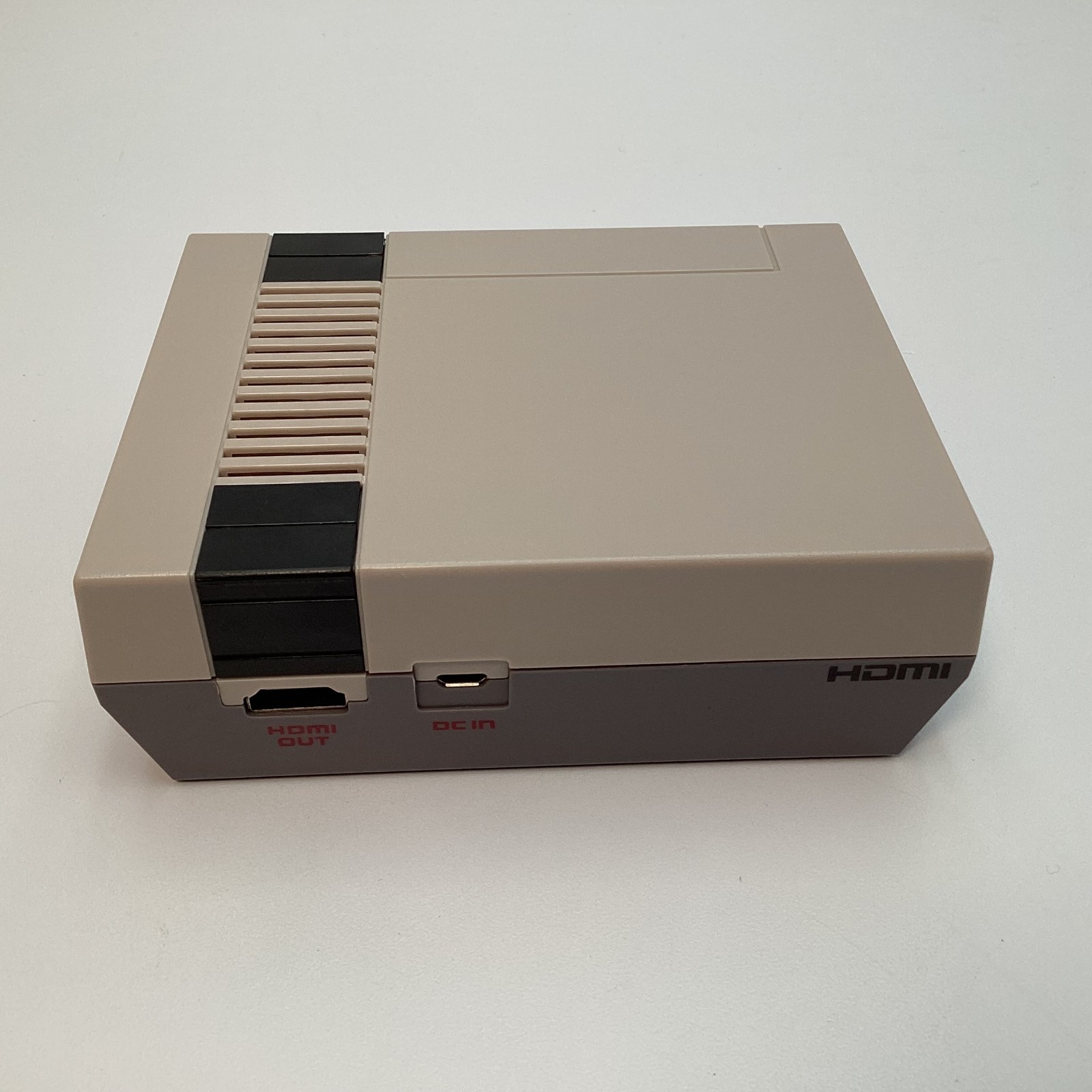 Nintendo NES Classic Edition Console CLV-001 with 30 Built-In Games – w/ Box
