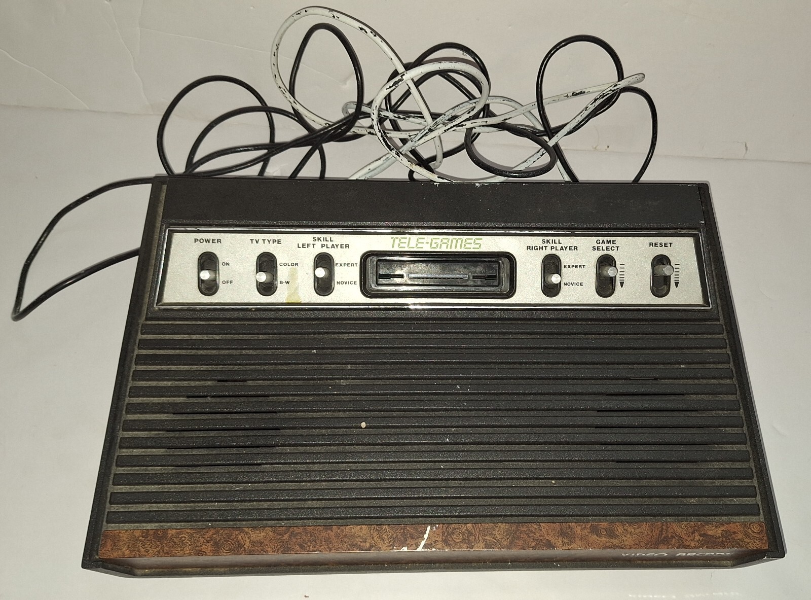 UNTESTED Sears Tele Games Atari 2600 Light Sixer Video Game Console Wood Grain